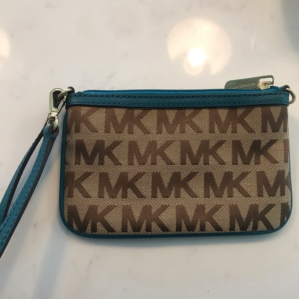 NWOT Michael Kors Wristlet